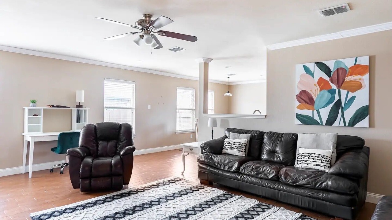 Photo of Livingroom in Fate