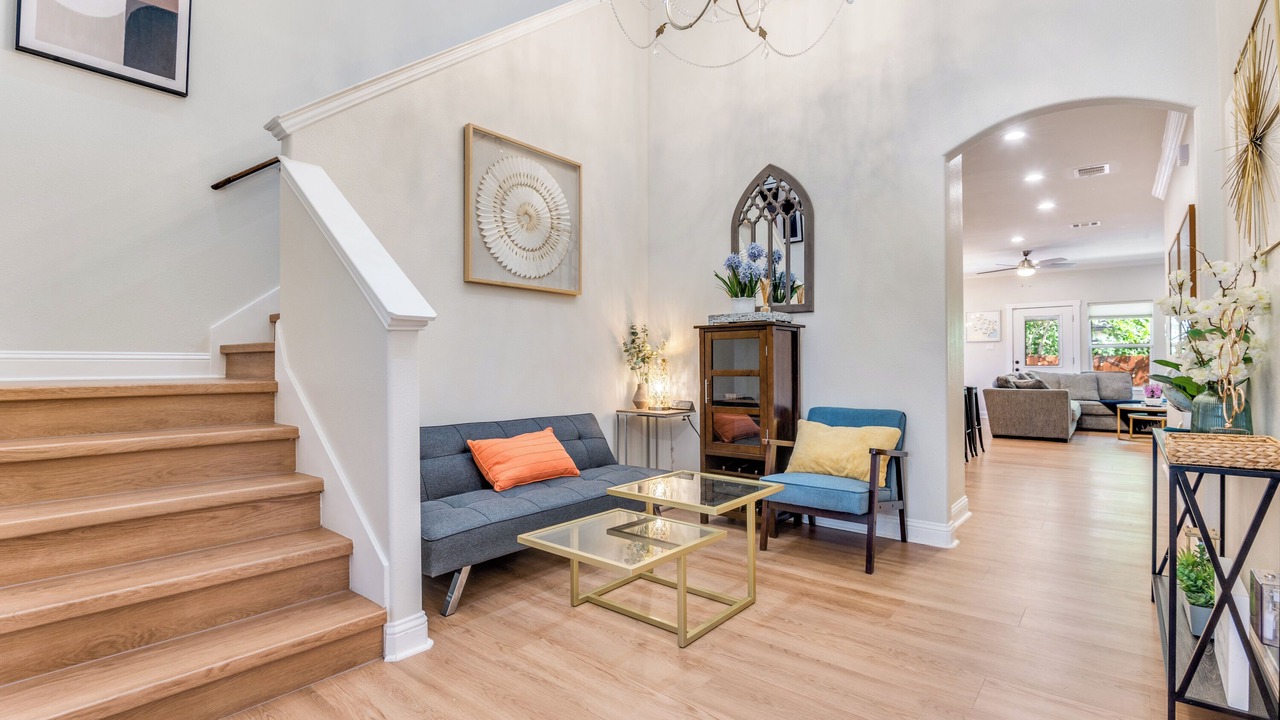 Photo of Livingroom in West Dallas