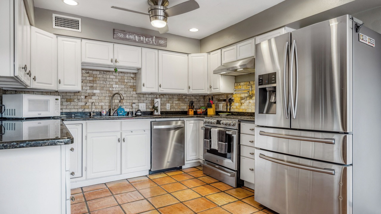Photo of Kitchen in Flour Bluff