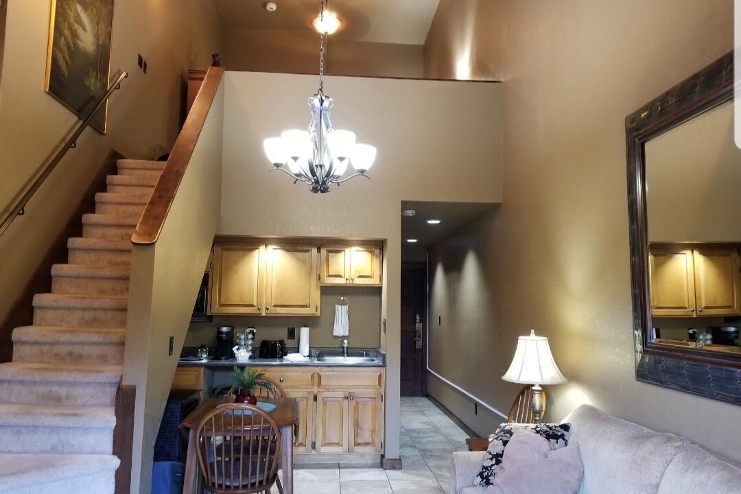 Photo of Livingroom in Purgatory