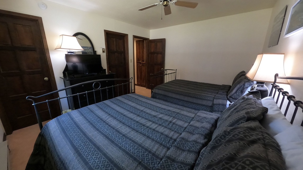 Photo of Bedroom in Purgatory