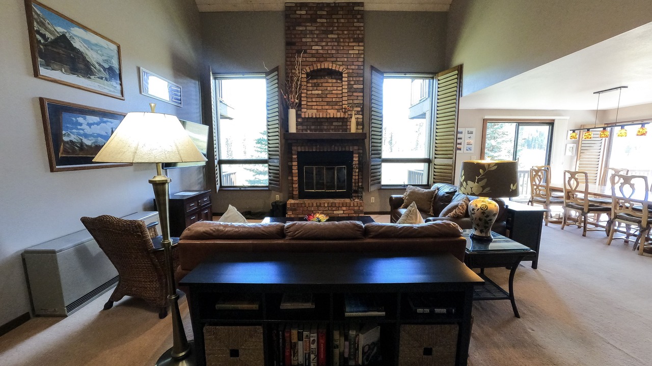 Photo of Livingroom in Purgatory