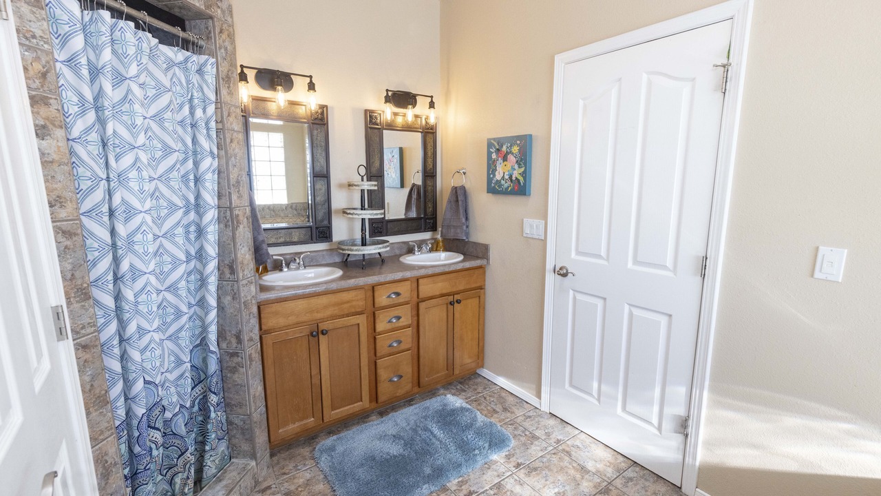 Photo of Bathroom in Las Cruces