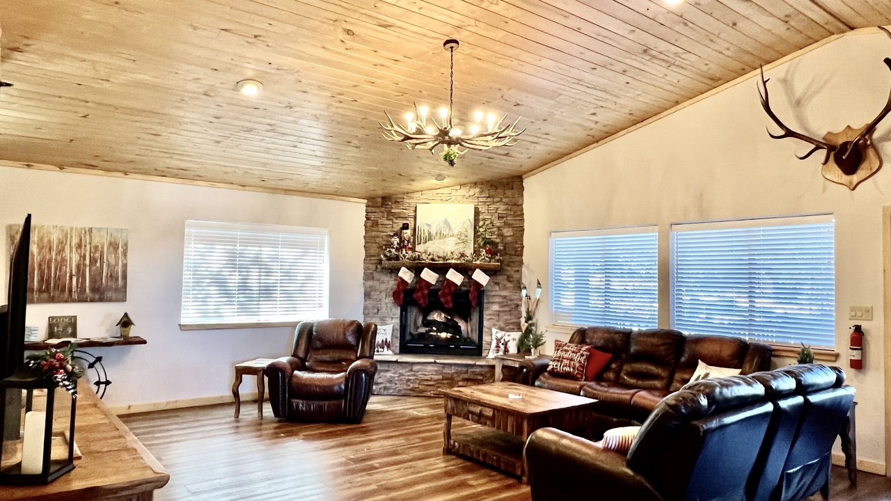 Photo of Livingroom in Ruidoso