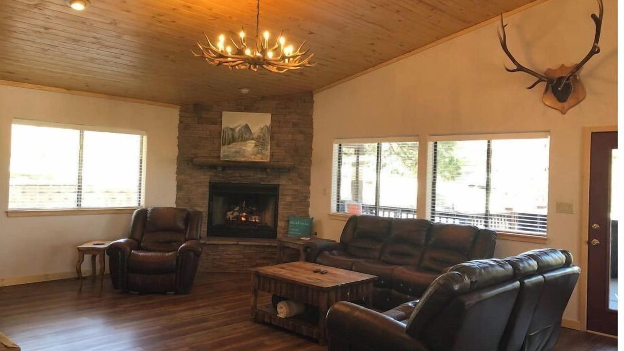 Photo of Livingroom in Ruidoso