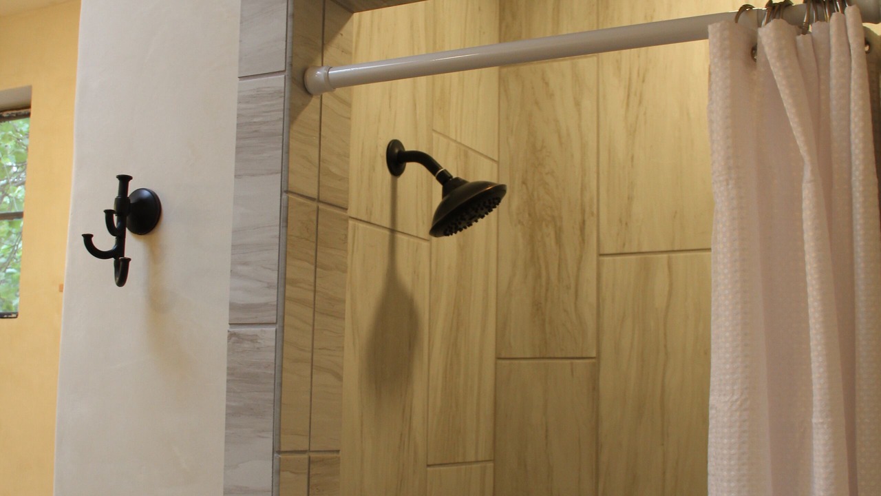 Photo of Bathroom in Alamedan Valley