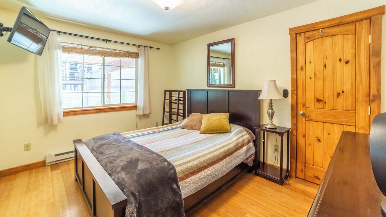 Photo of Bedroom in Bayfield