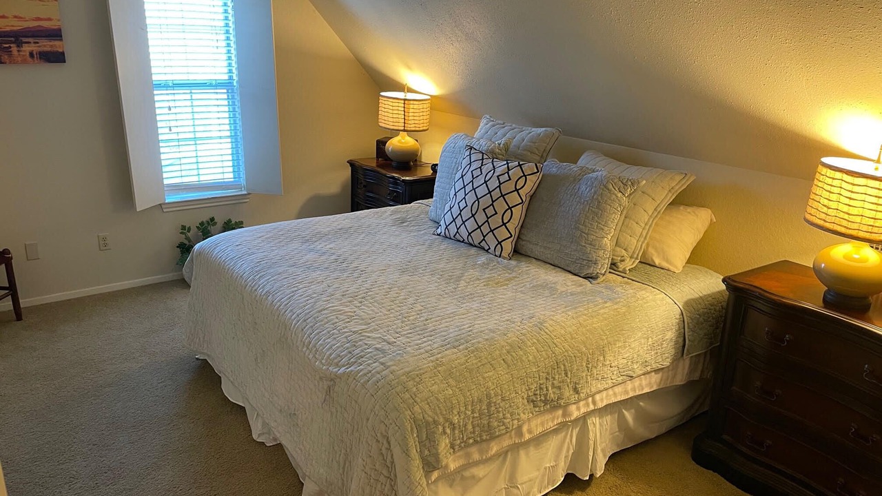 Photo of Bedroom in Grand Saline