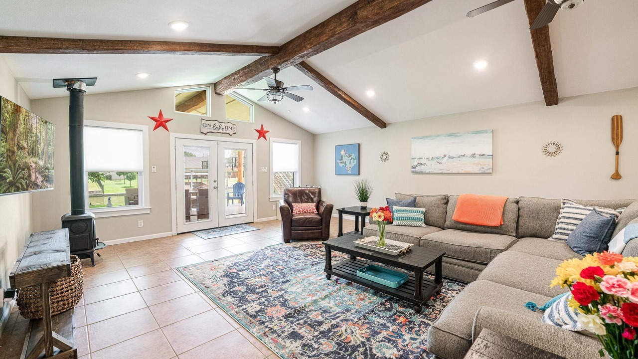 Photo of Bedroom in Granbury