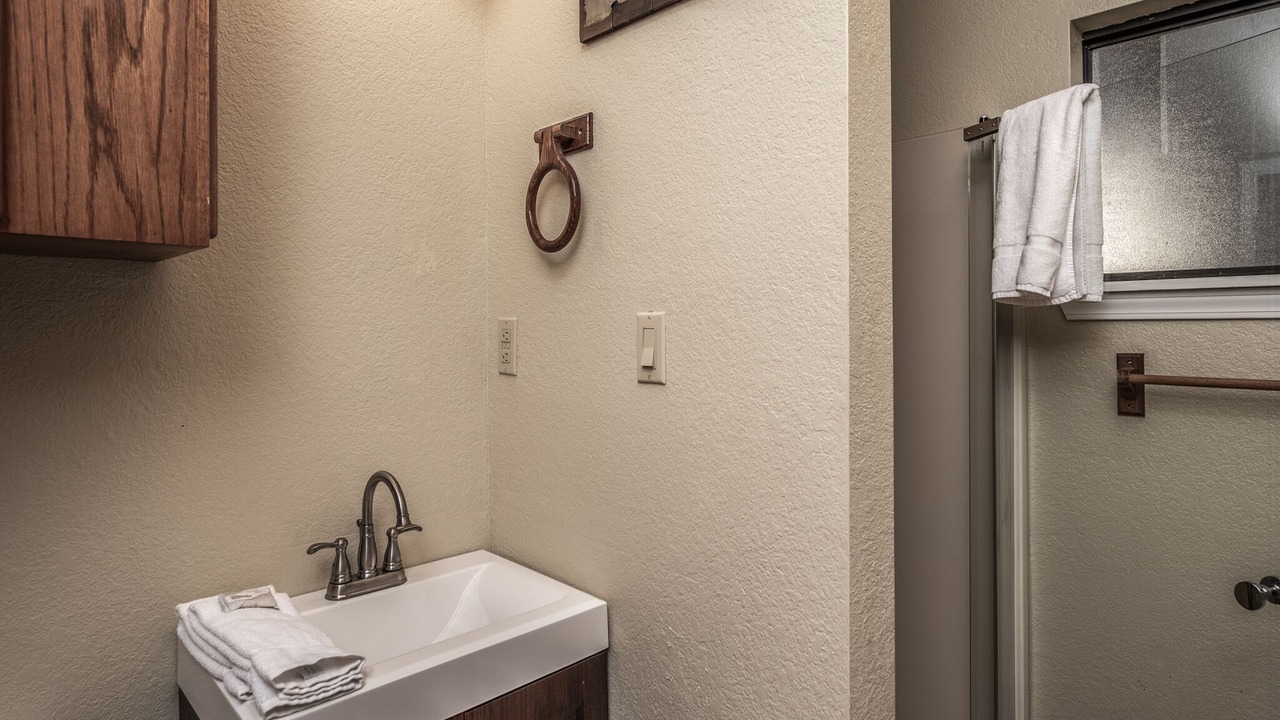 Photo of Bathroom in Ruidoso
