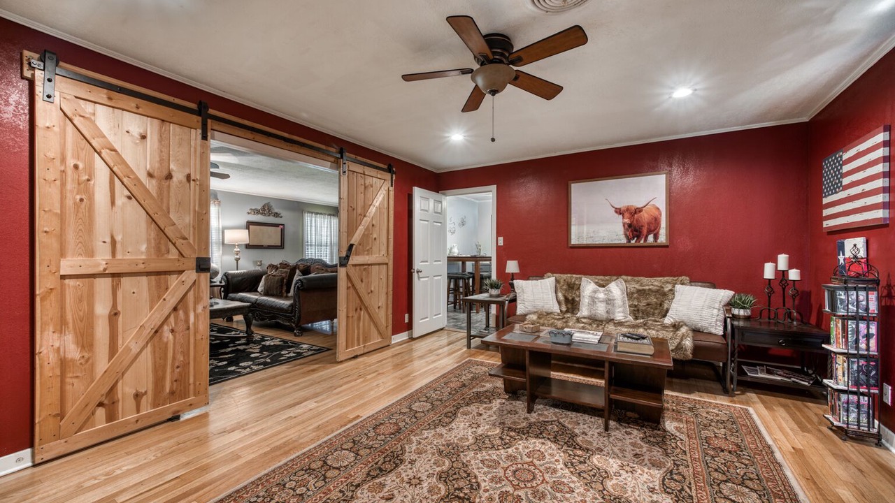 Photo of Bedroom in Bryan