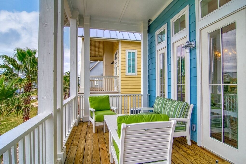 Photo of Patio Balcony in Cinnamon Shore