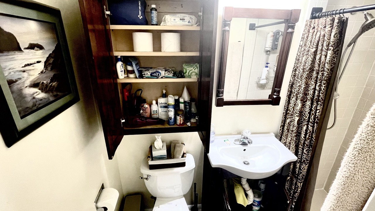 Photo of Bathroom in Biggs Field
