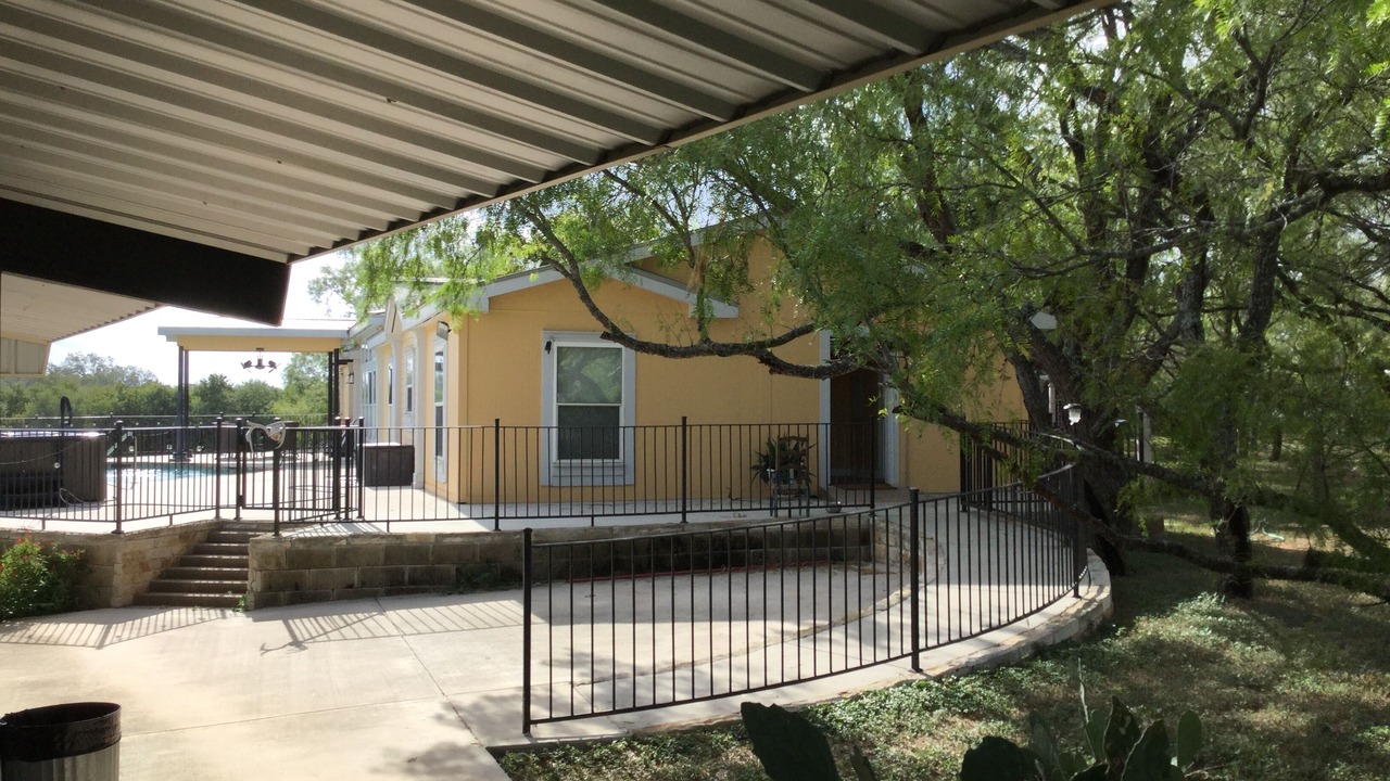 Photo of Others in Sutherland Springs