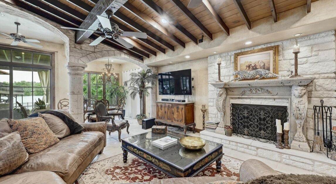 Photo of Livingroom in Davenport Ranch