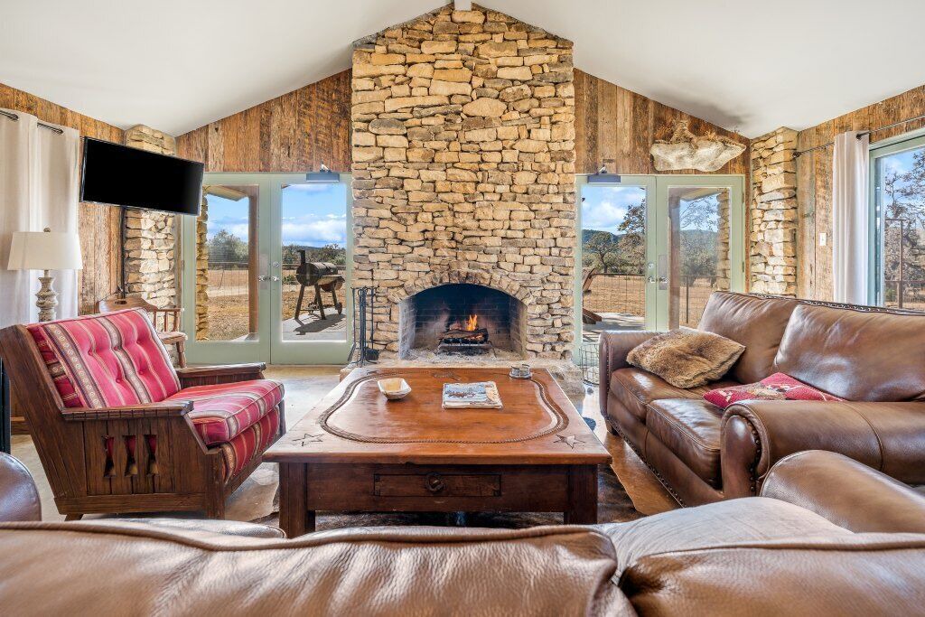 Photo of Livingroom in Tarpley