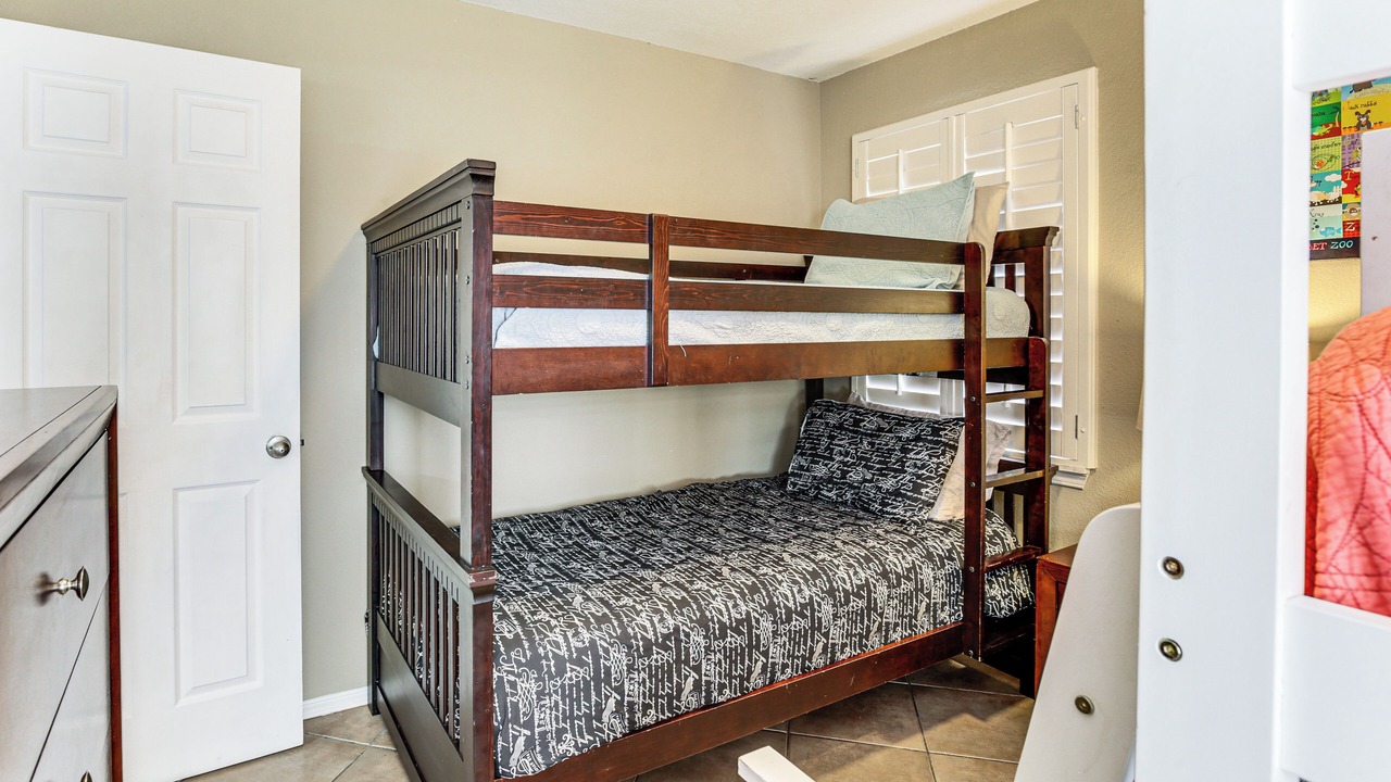 Photo of Bedroom in Biggs Field