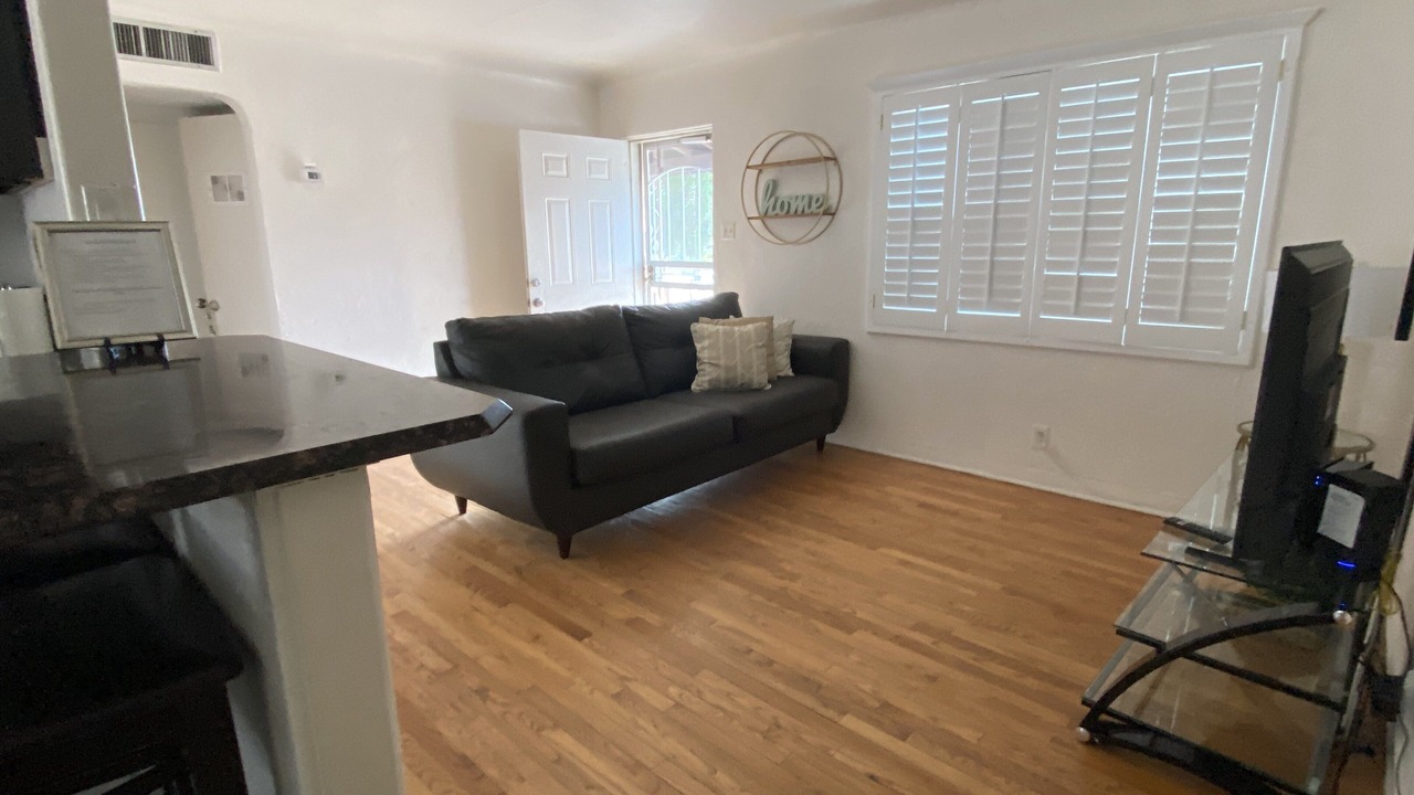 Photo of Livingroom in Pershing - Government Hill