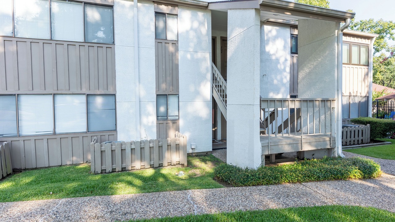 Photo of Outdoor in Walden on Lake Conroe
