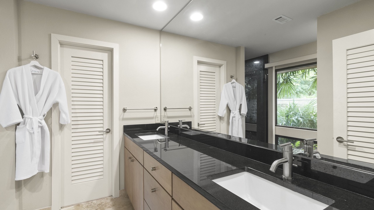Photo of Bathroom in Leisure Land