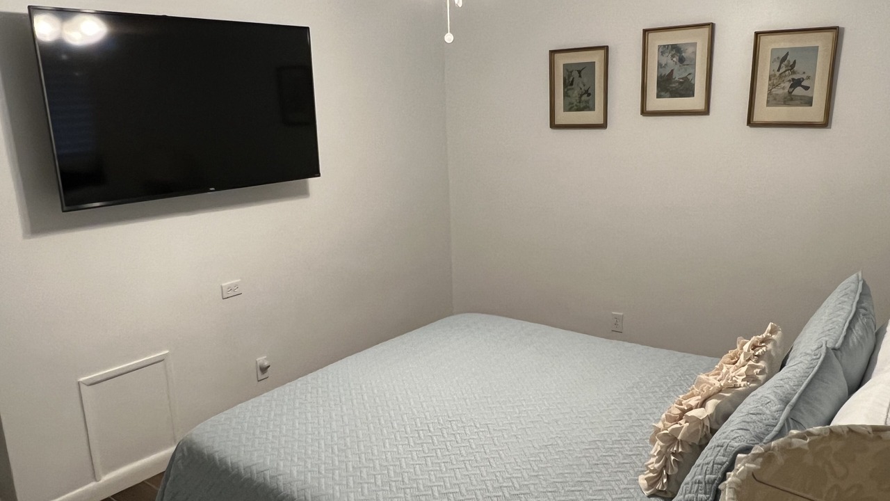 Photo of Bedroom in Mission Hills South