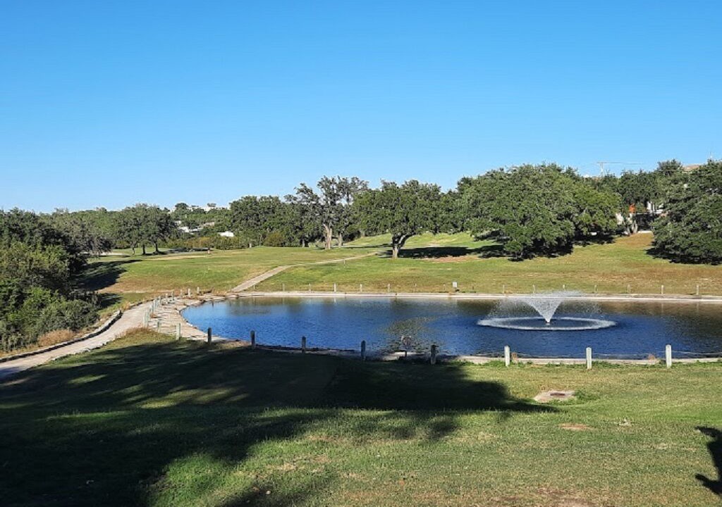 Photo of Others in Waterford On Lake Travis