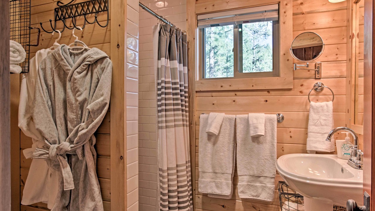 Photo of Bedroom in Ruidoso