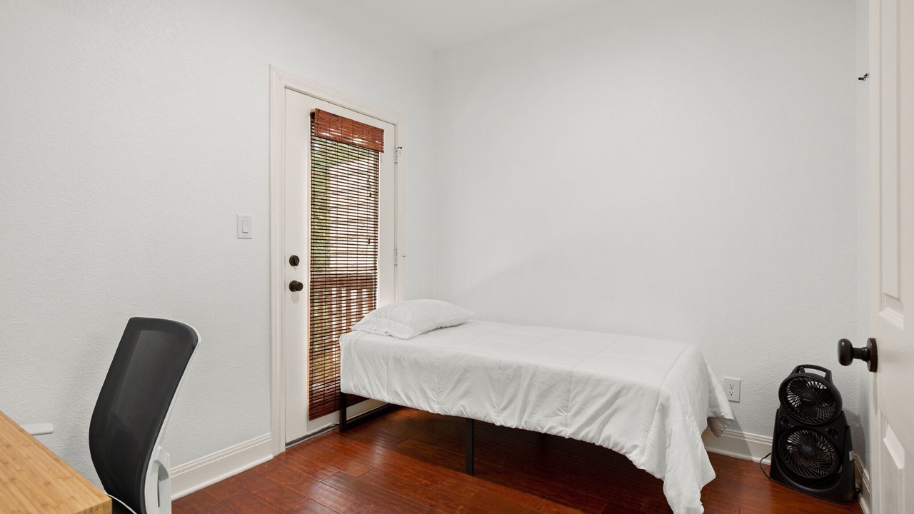 Photo of Bedroom in Riverside