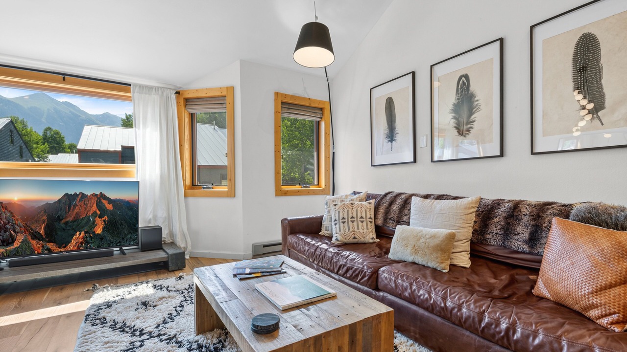 Photo of Livingroom in Telluride