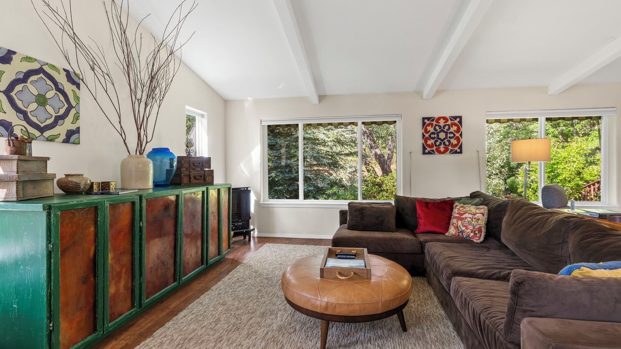 Photo of Livingroom in Hermosa
