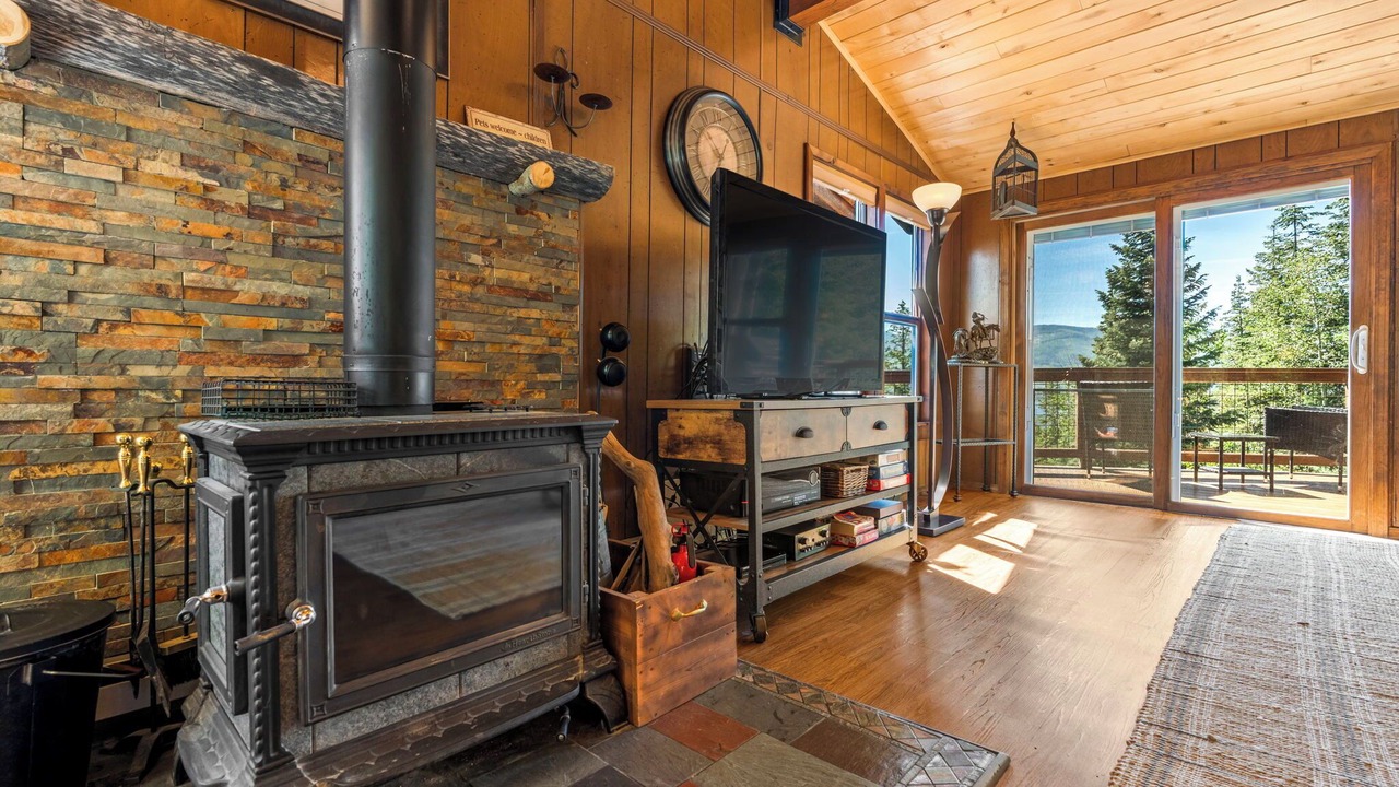 Photo of Livingroom in Bayfield