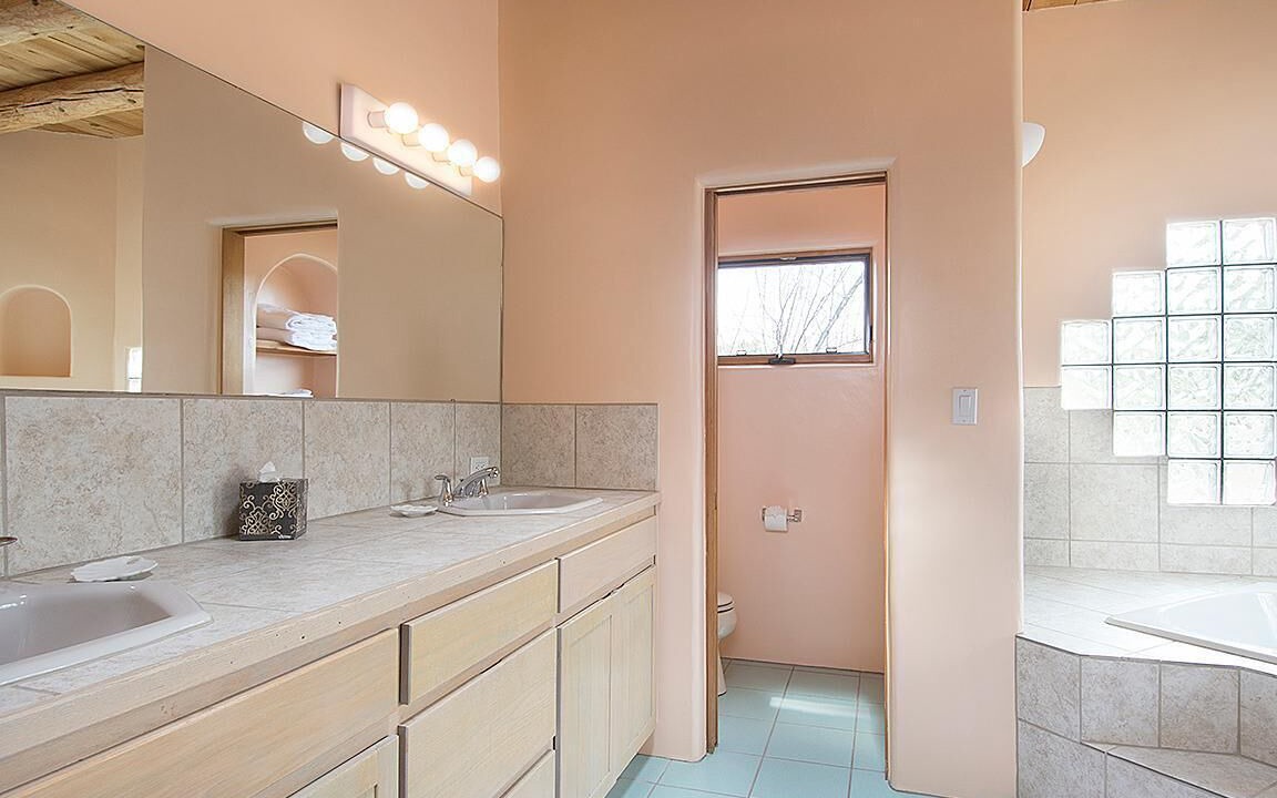 Photo of Bathroom in Historic Eastside