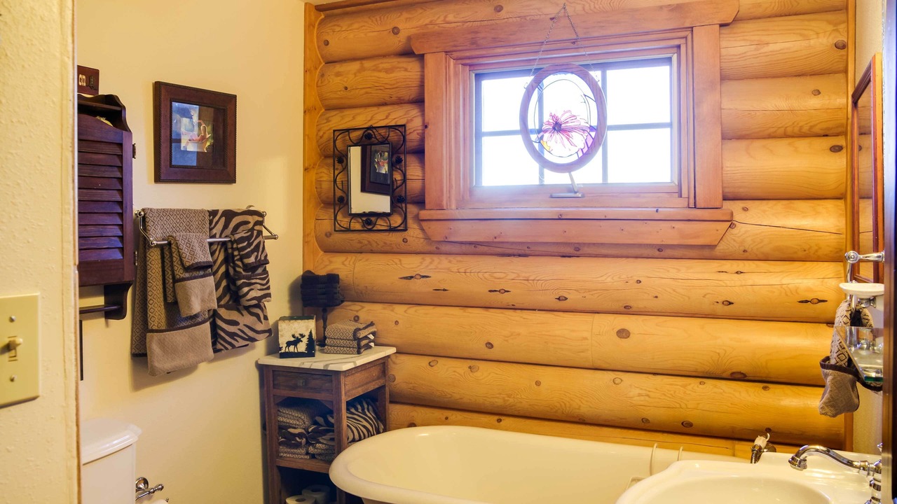 Photo of Bathroom in Alto