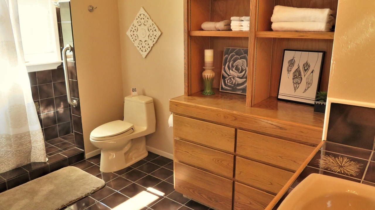 Photo of Bathroom in Saguaro Cerro Estates