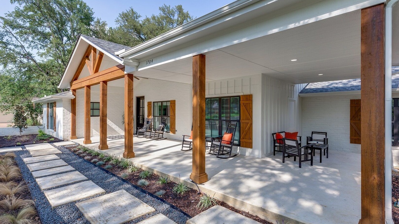 Photo of Patio Balcony in Grapevine