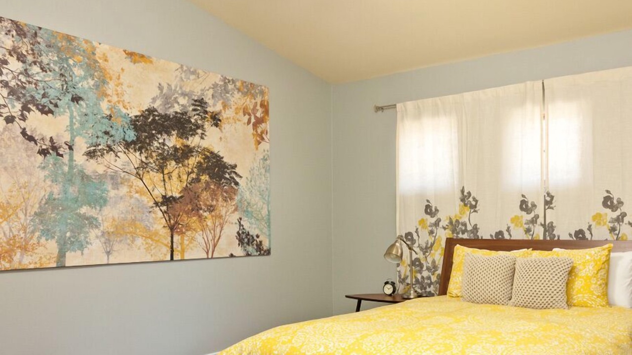 Photo of Bedroom in Hyde Park