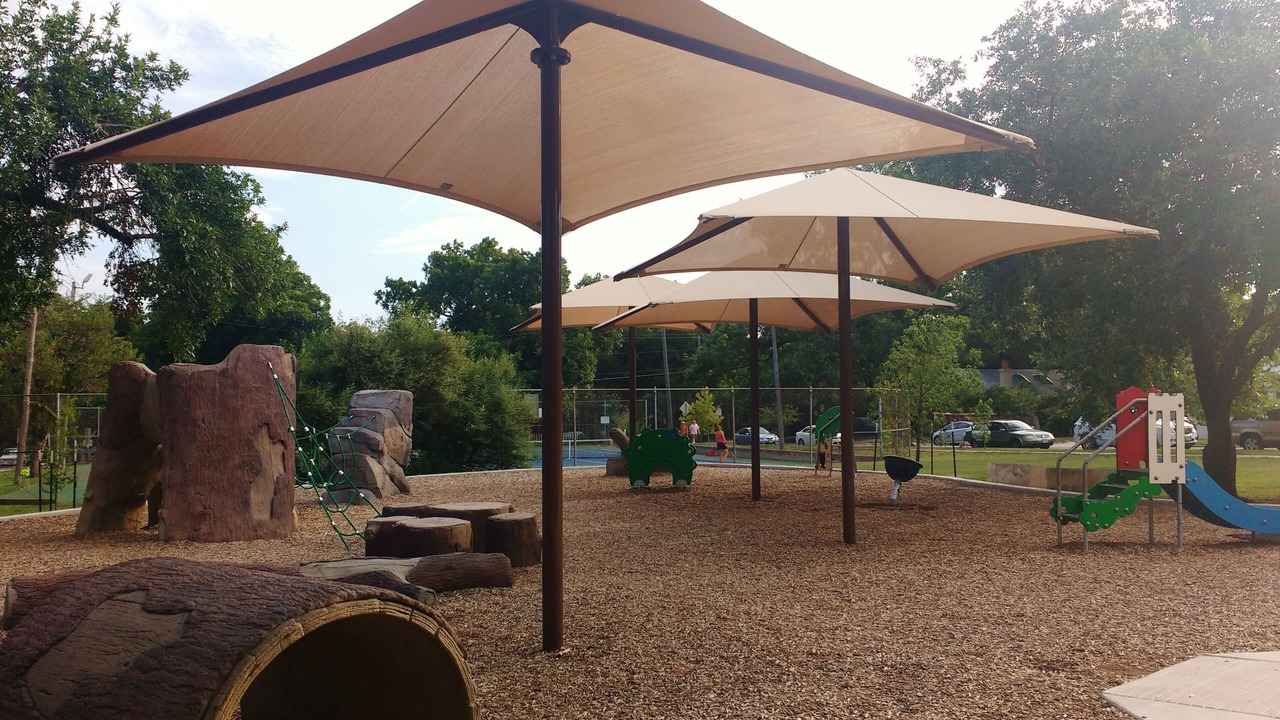 Photo of Outdoor in Oakmont Heights