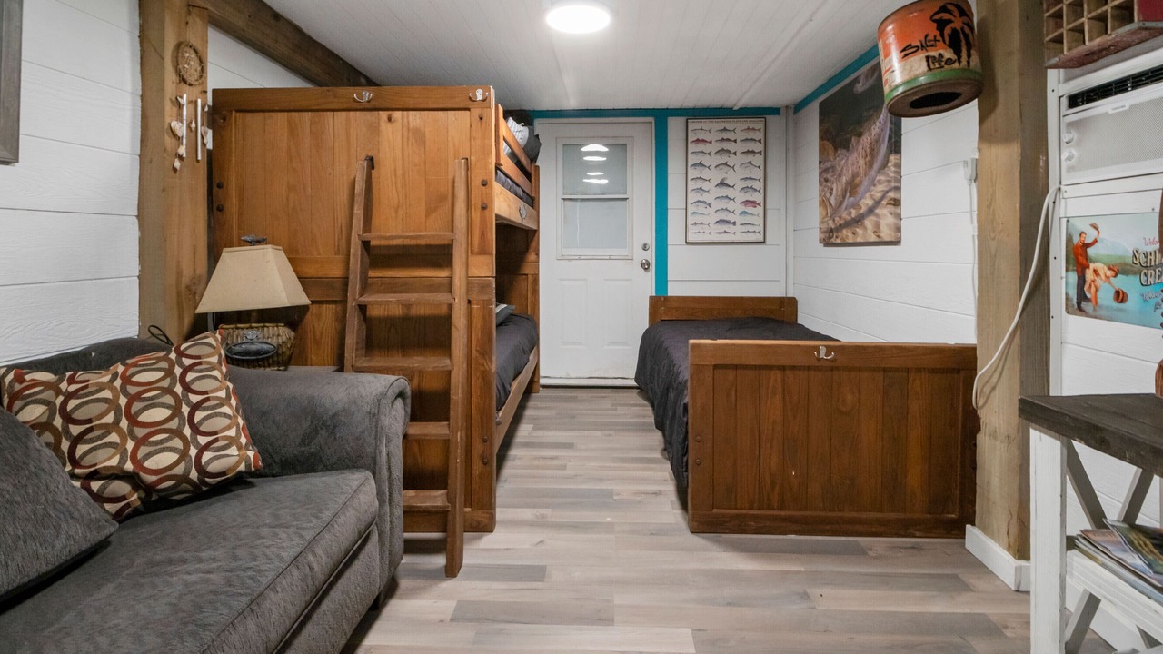 Photo of Bedroom in Cedar Lane