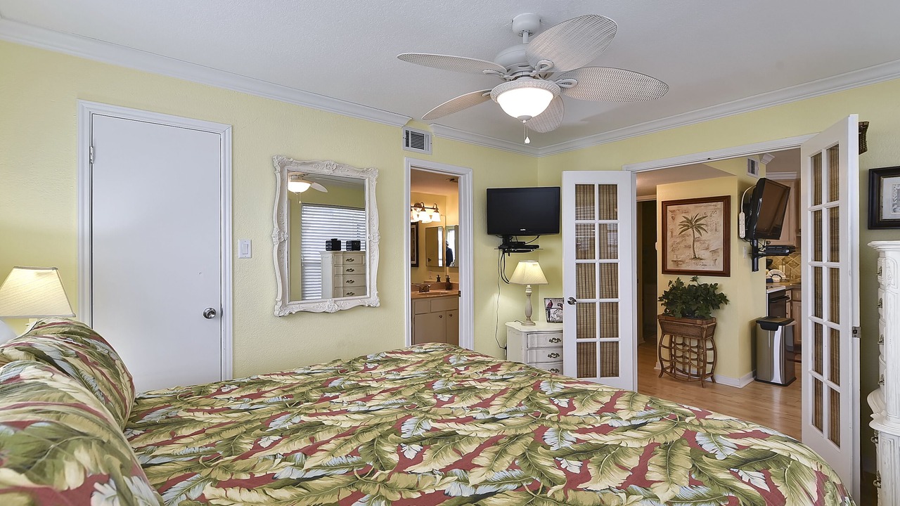 Photo of Bedroom in Galveston