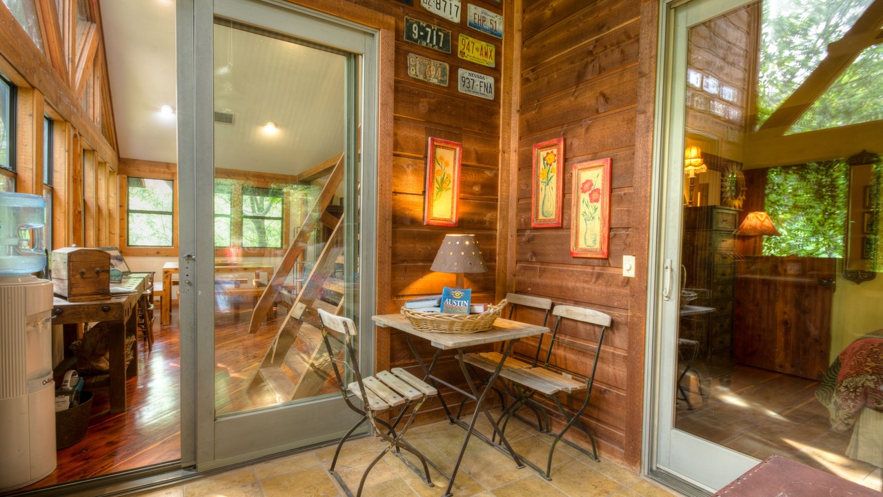 Photo of Outdoor in Lake Austin Village