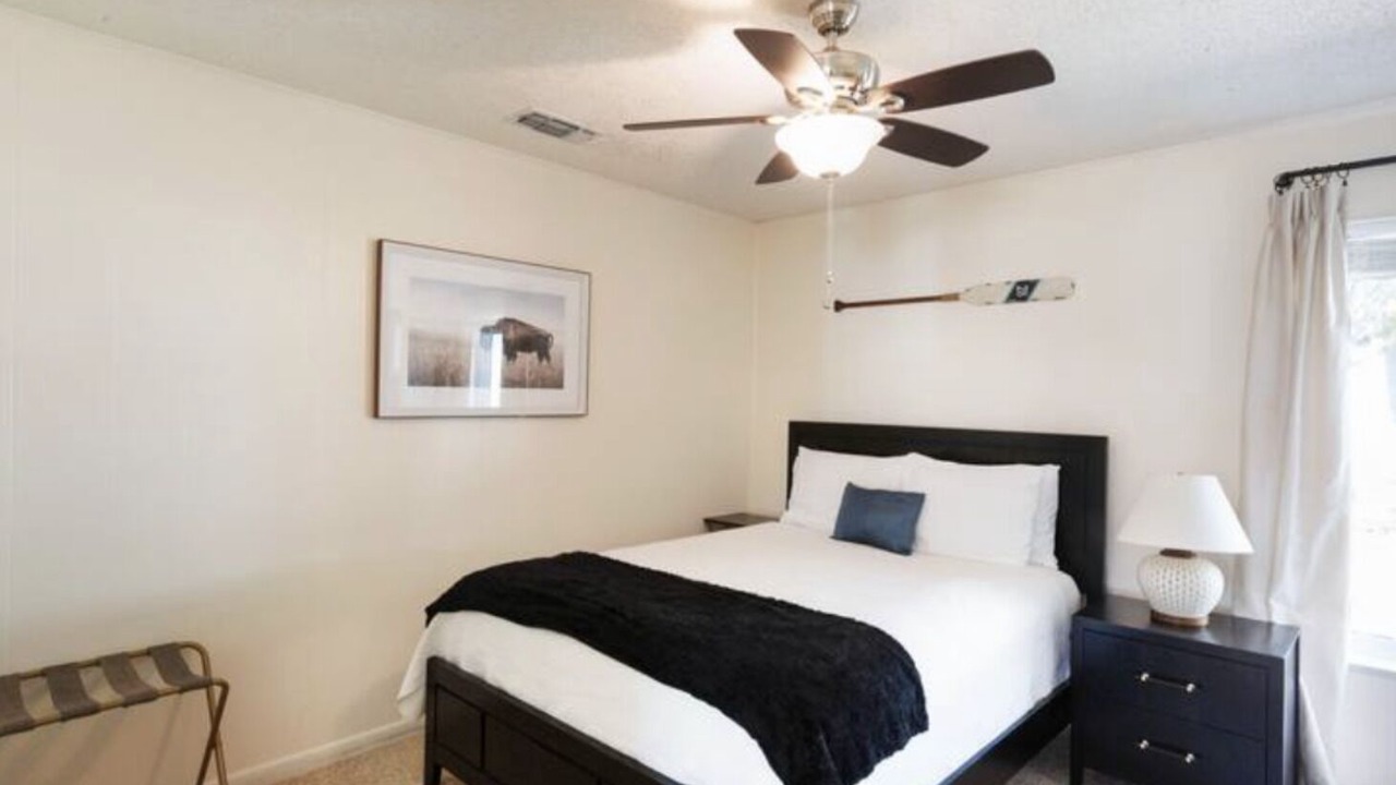 Photo of Bedroom in Paleface Lake Country Estates