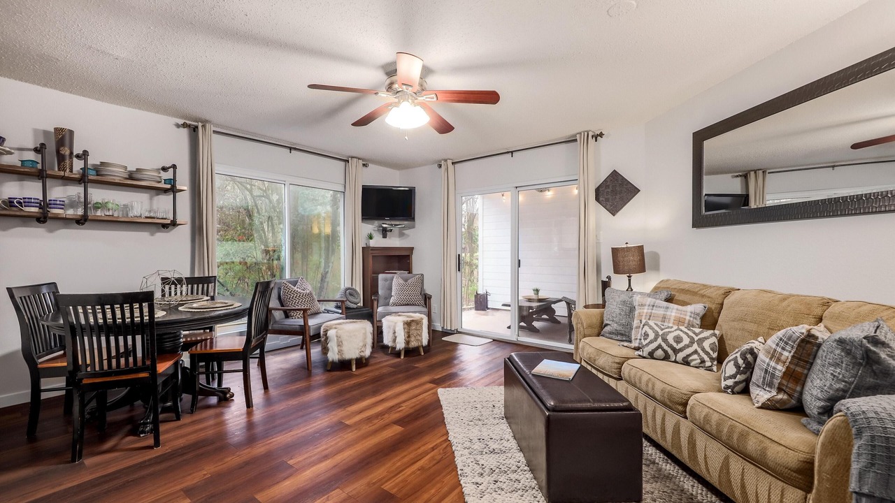 Photo of Livingroom in Zilker
