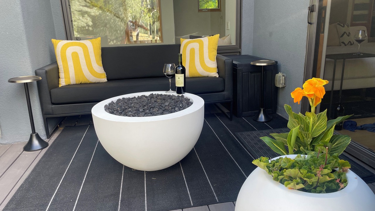 Photo of Patio Balcony in North Hills