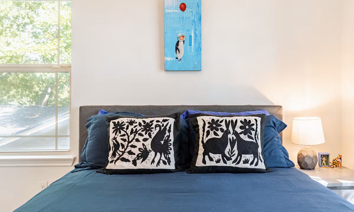 Photo of Bedroom in Holly