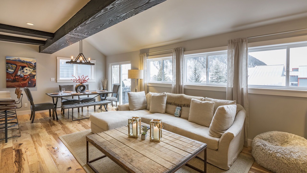 Photo of Livingroom in Telluride