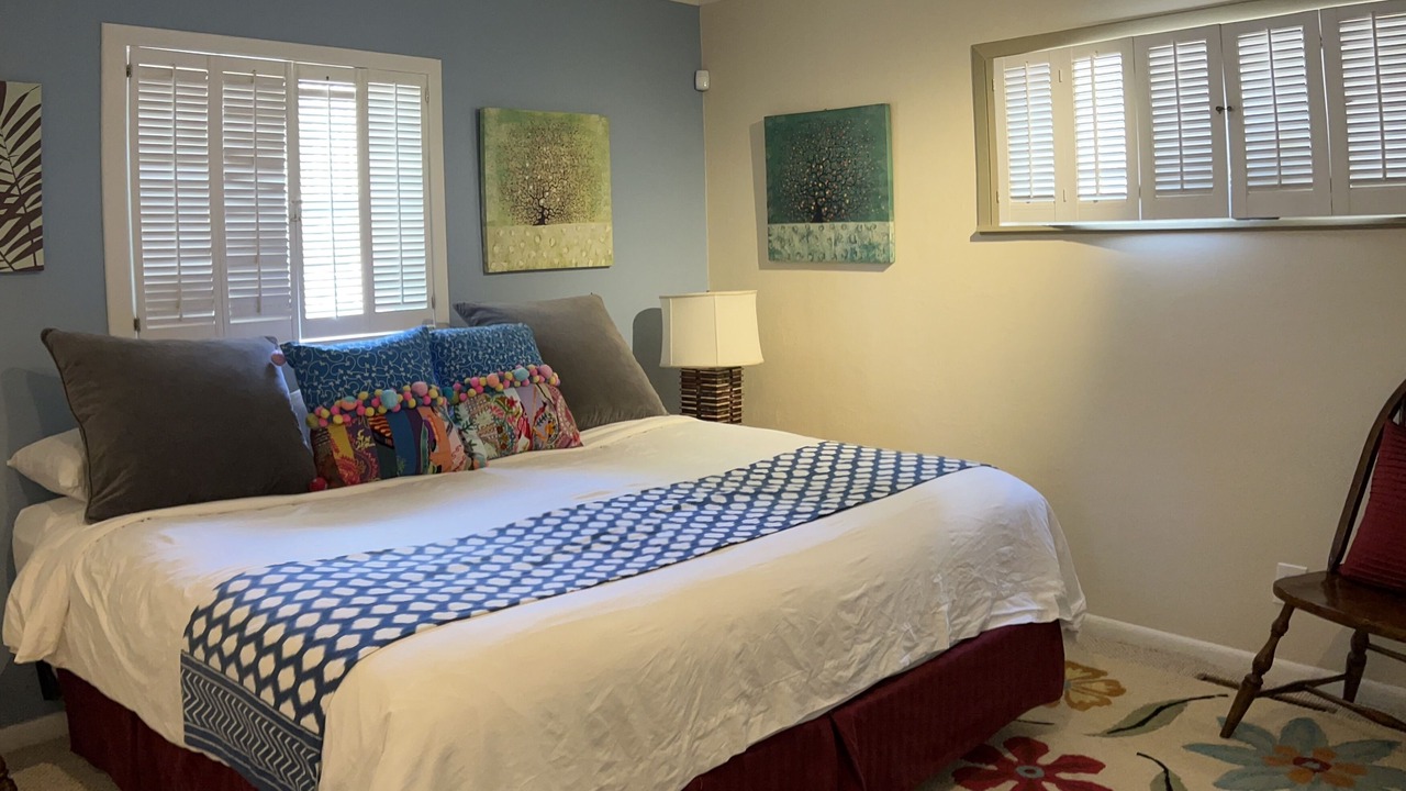 Photo of Bedroom in Northeast Santa Fe