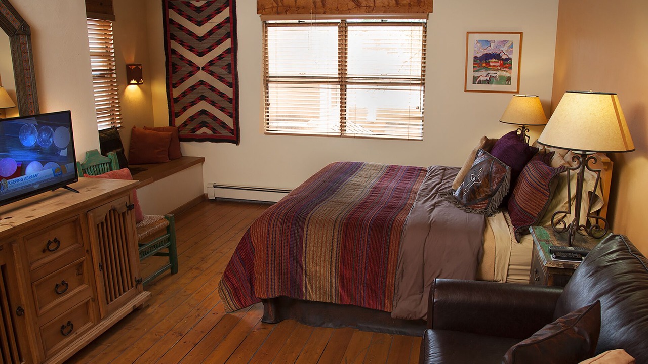 Photo of Bedroom in Northeast Santa Fe