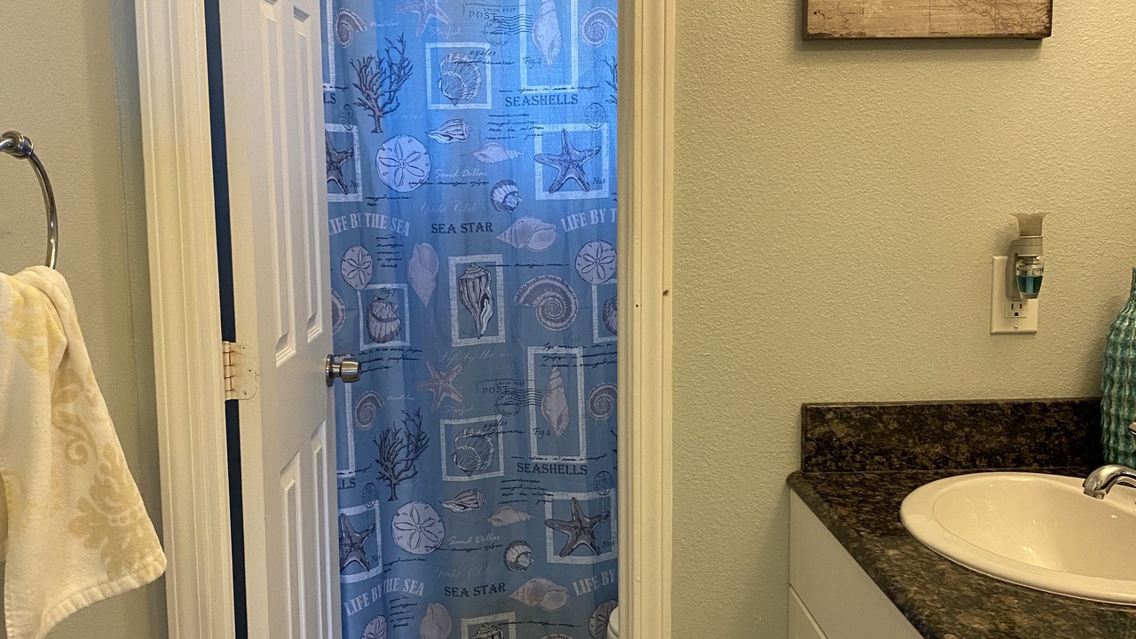 Photo of Bathroom in Galveston