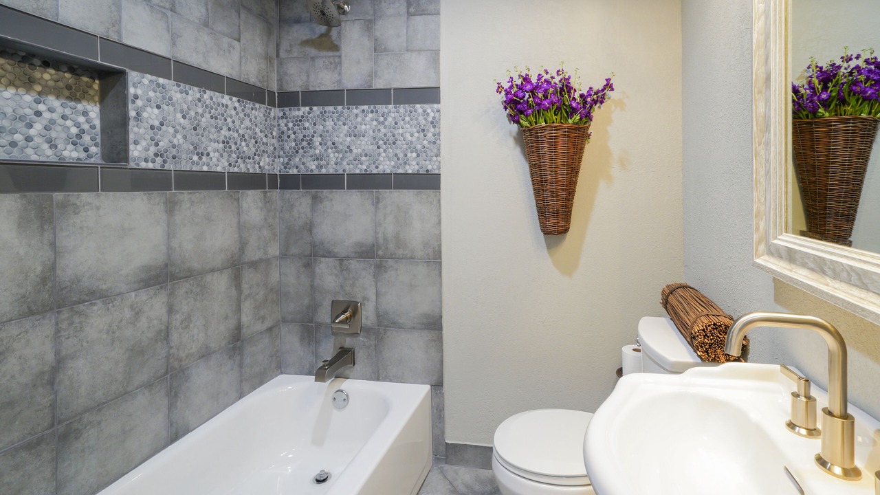 Photo of Bathroom in Westworth Village