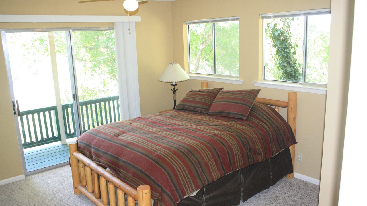 Photo of Outdoor in Lakeshore Ranch